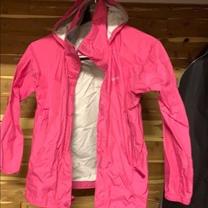 Marmot girls rain jacket pink with grey.  Hooded